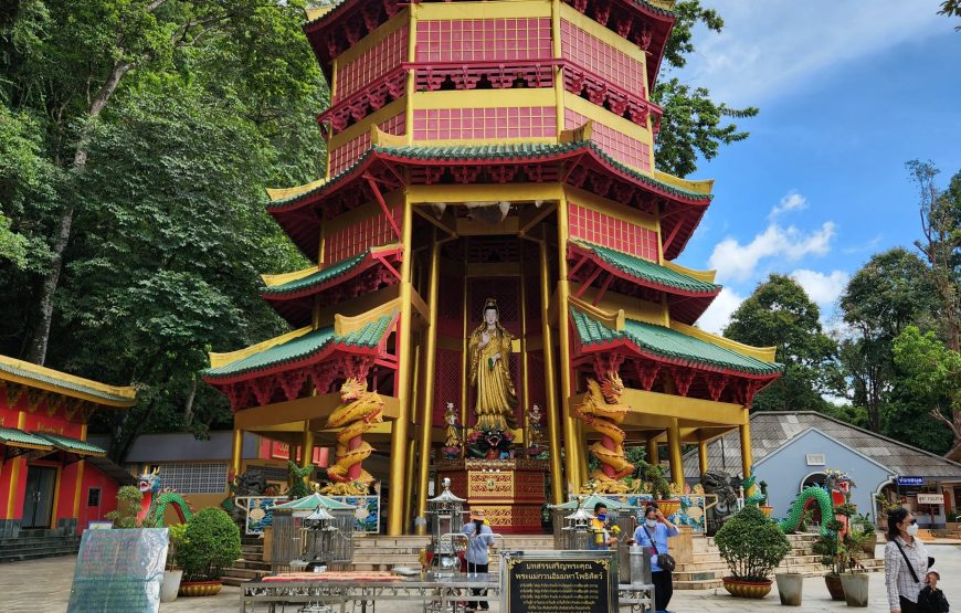Krabi: Private Trip Tiger Cave Temple, Emerald Pool and Hot Springs  By Car
